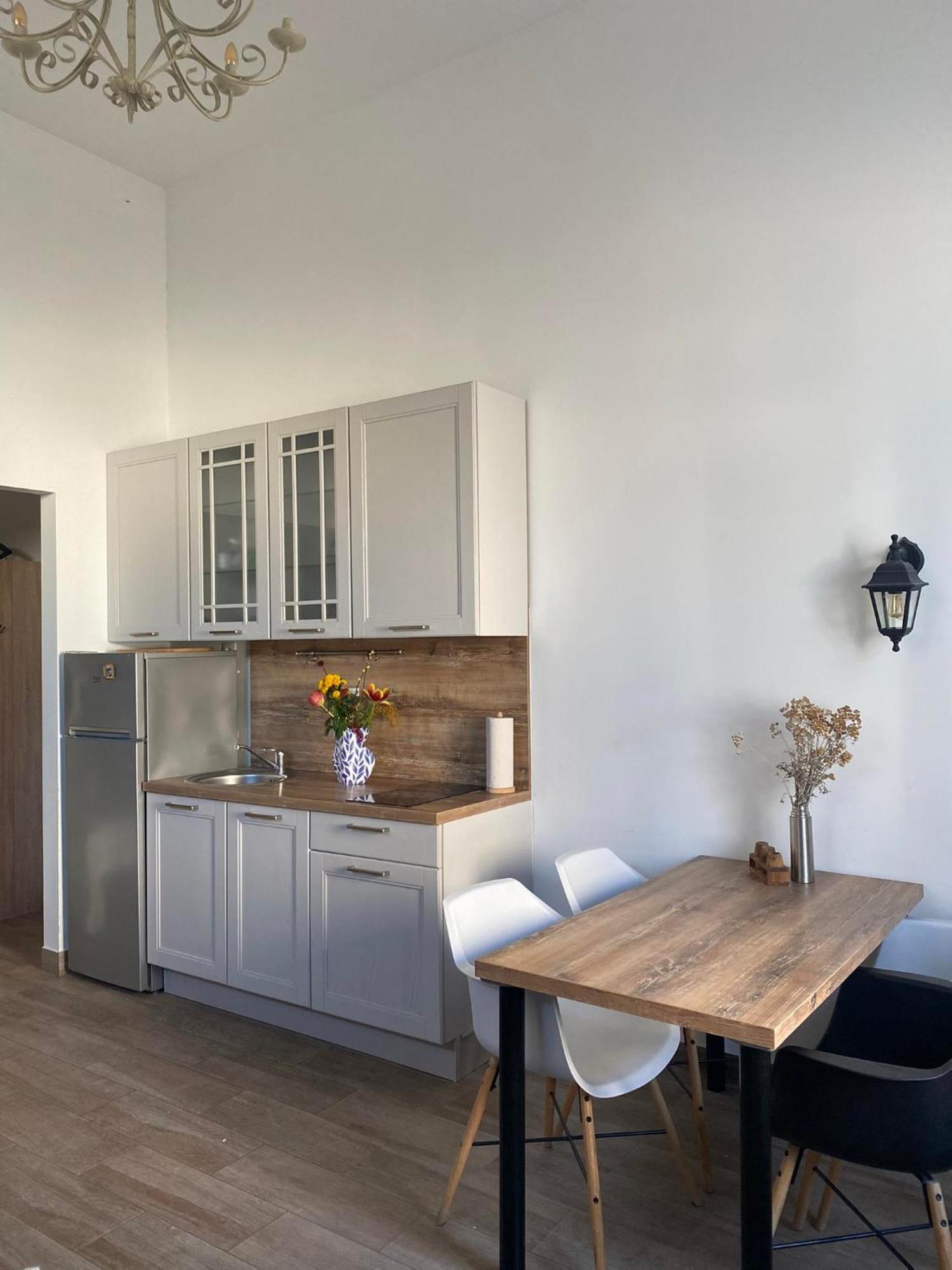 Karuza Center Of Old Town Apartment *