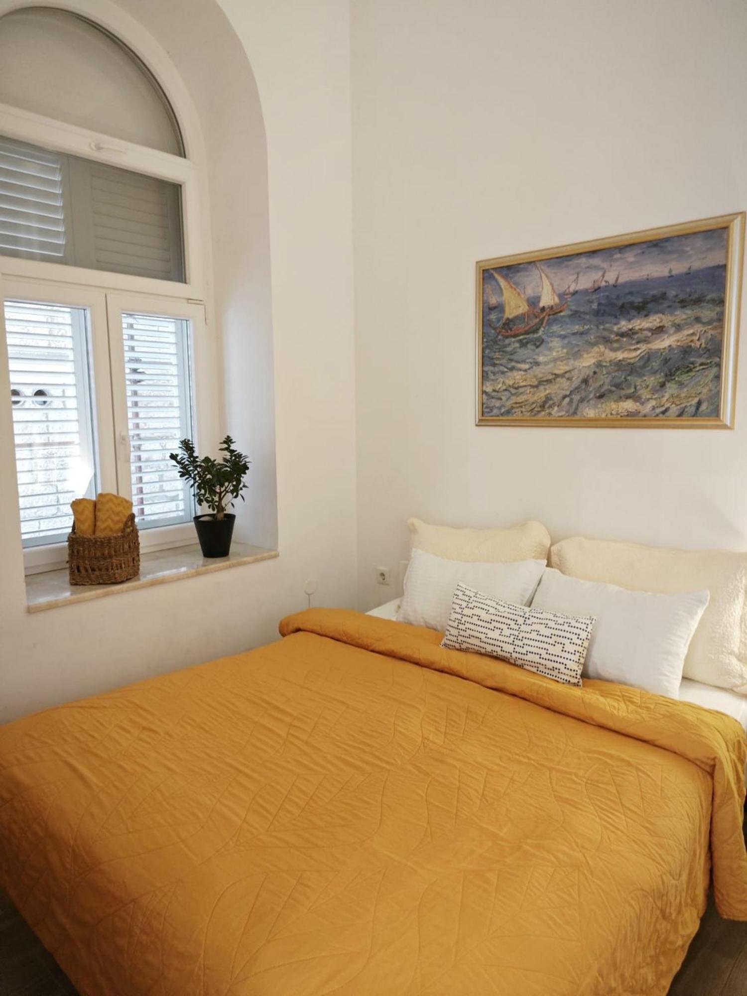Apartment Karuza Center Of Old Town